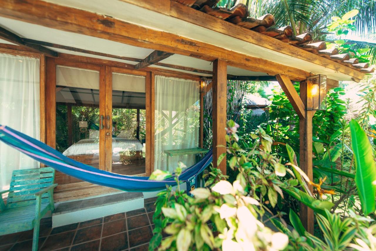 Coconut Garden Resort Gili Trawangan Buitenkant foto