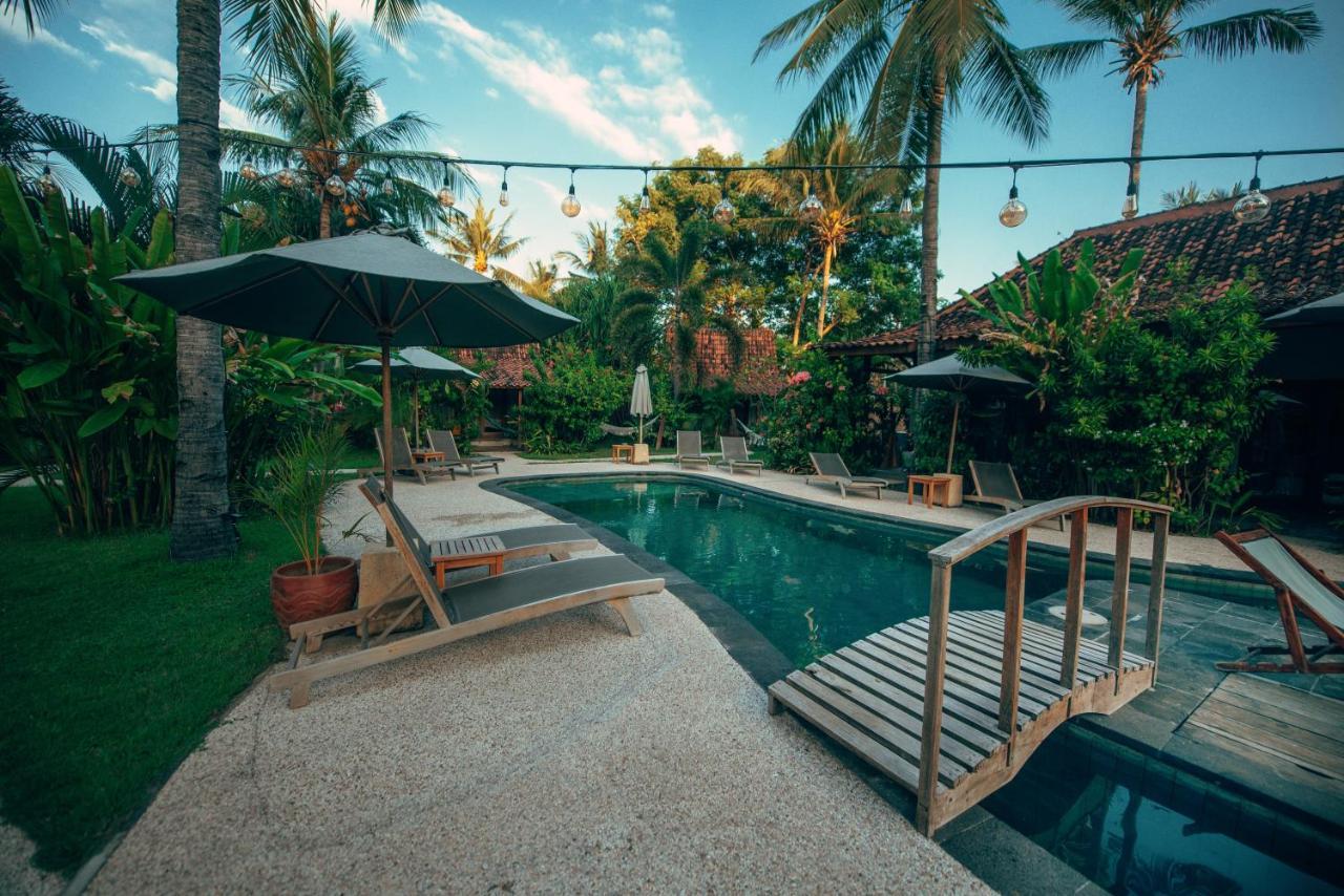 Coconut Garden Resort Gili Trawangan Buitenkant foto