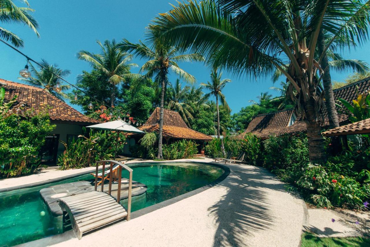 Coconut Garden Resort Gili Trawangan Buitenkant foto