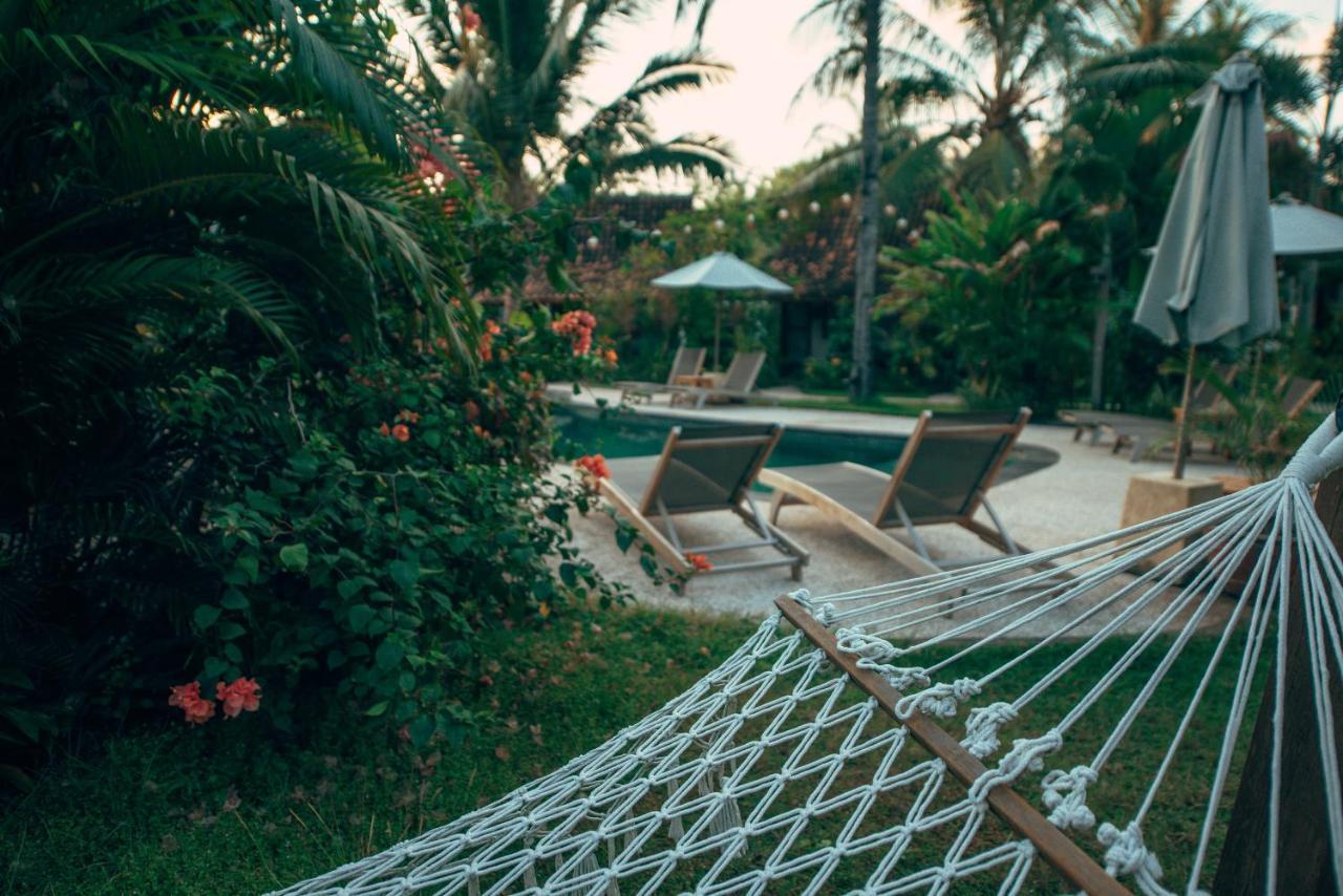 Coconut Garden Resort Gili Trawangan Buitenkant foto