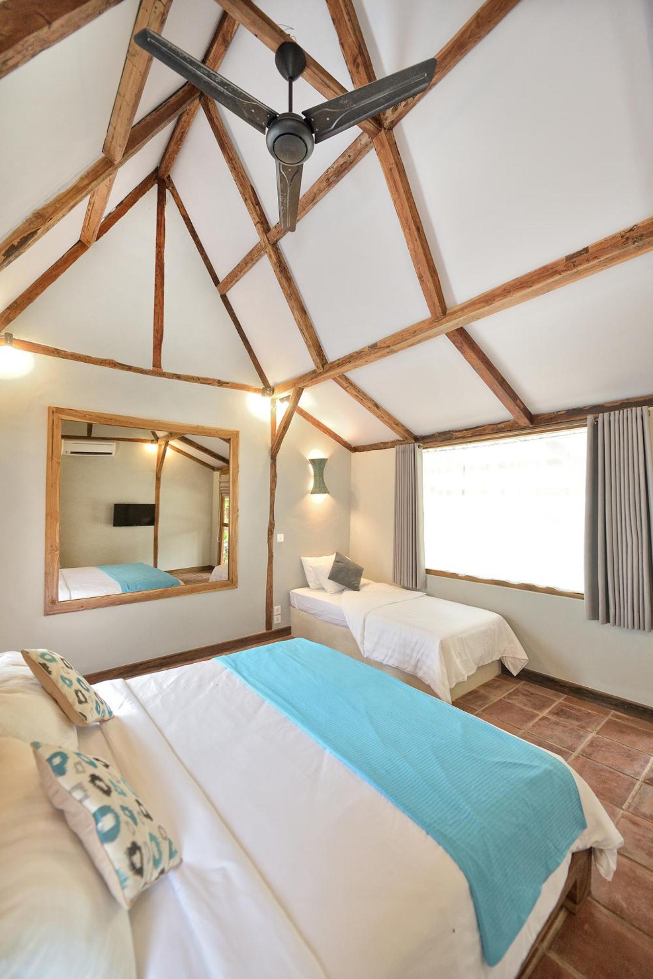 Coconut Garden Resort Gili Trawangan Buitenkant foto