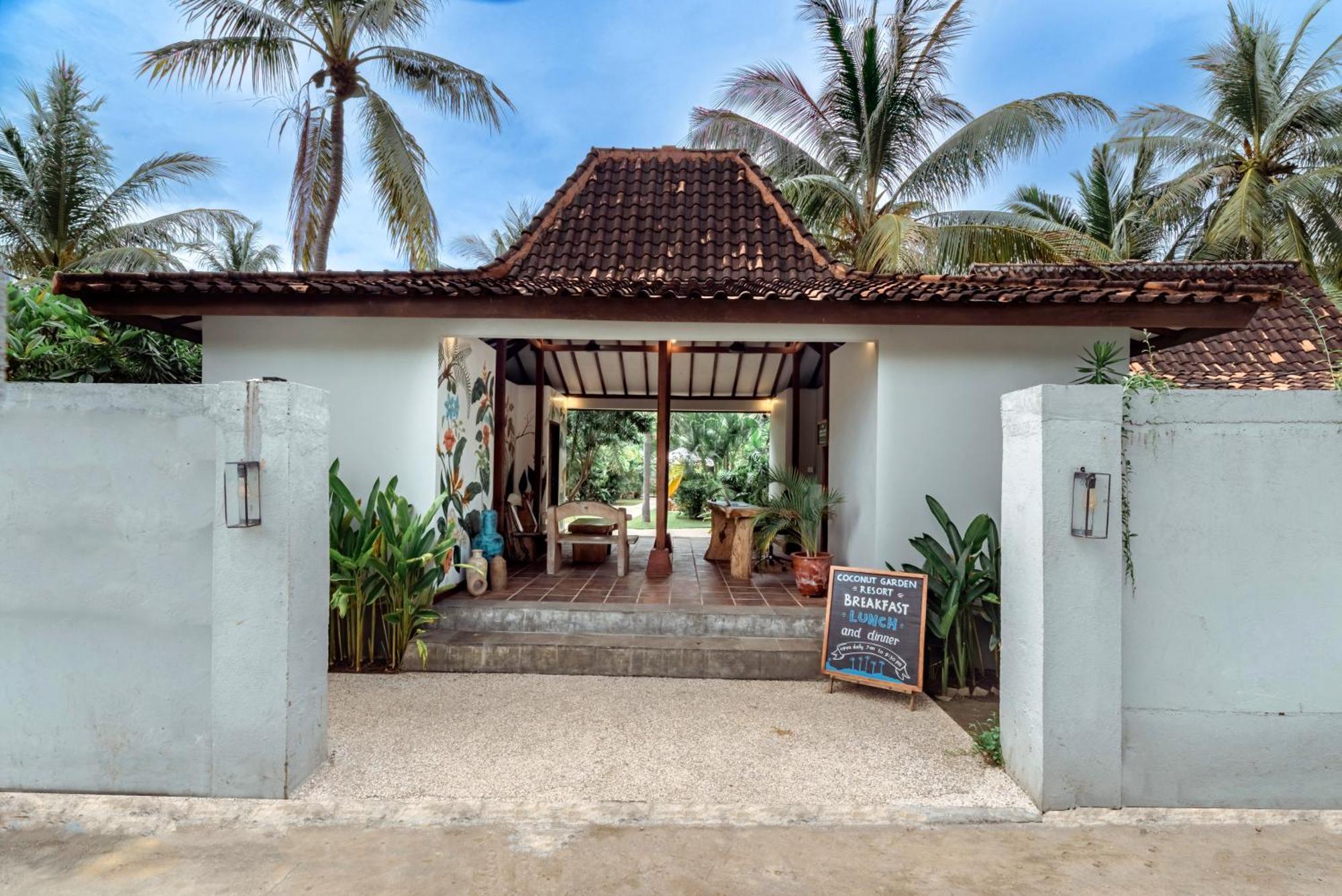 Coconut Garden Resort Gili Trawangan Buitenkant foto